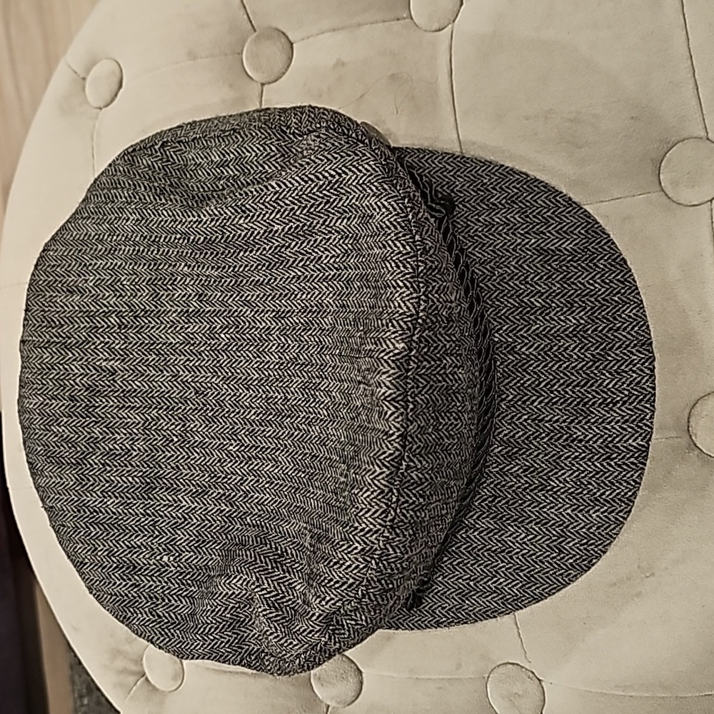 American Eagle Outfitters Fashion Hat